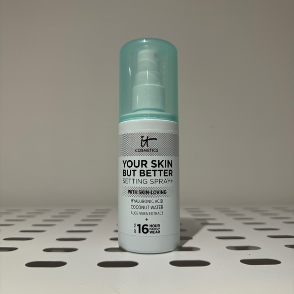 It Cosmetics Your Skin But Better Setting Spray - Picture 2 of 2